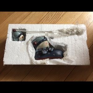 NIB!  snowman tea light holder and snuffer set ☃️